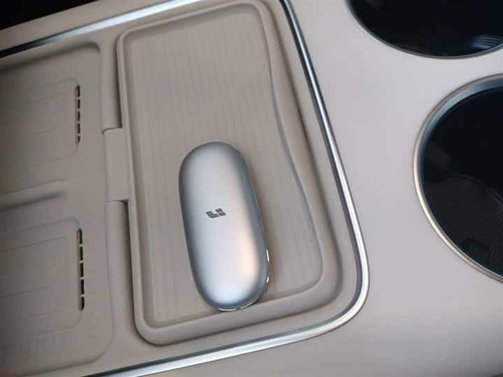 Фото 9 - LiXiang L6