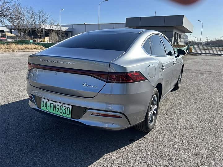 Фото 3 - BYD Qin Plus