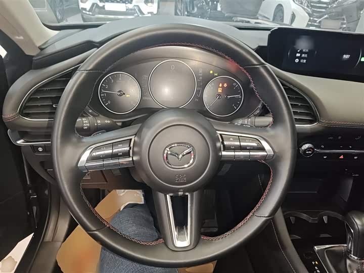 Фото 11 - Mazda 3 (Axela)