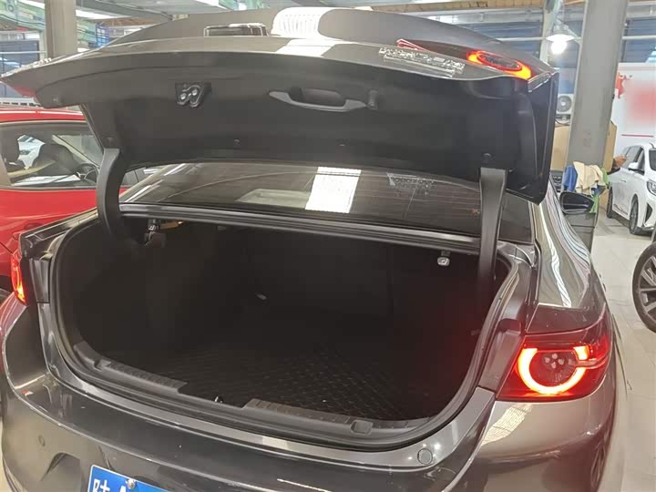 Фото 19 - Mazda 3 (Axela)