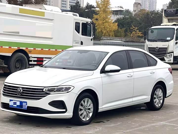 Фото 2 - Volkswagen Lavida