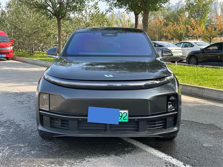 Фото 2 - LiXiang L7