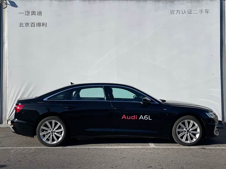 Фото 4 - Audi A6L
