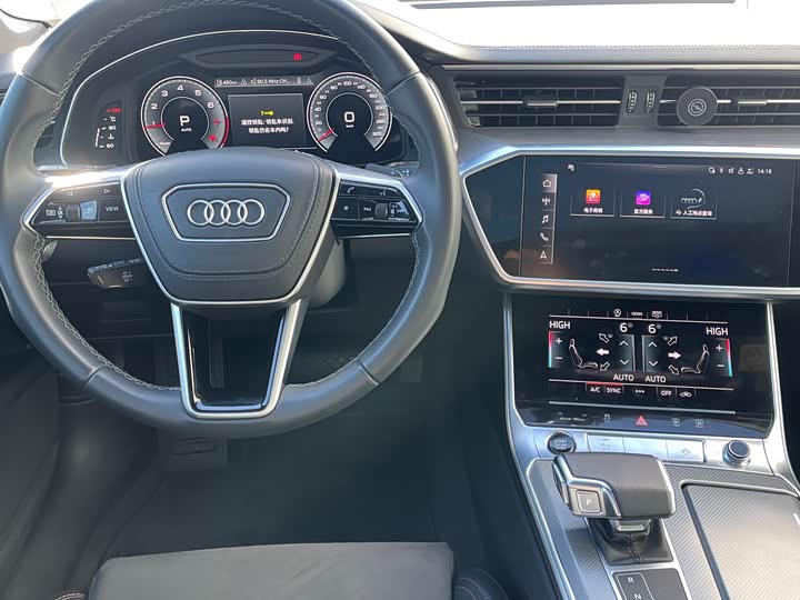 Фото 9 - Audi A6L
