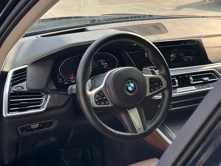 Фото 12 - BMW X5