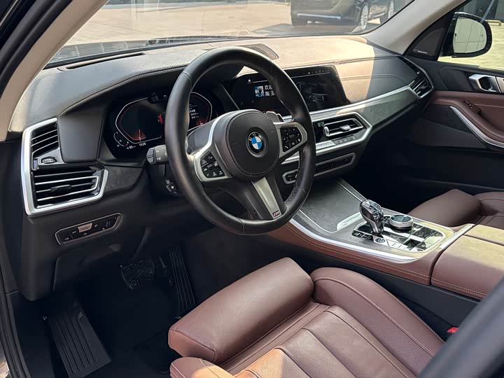 Фото 15 - BMW X5