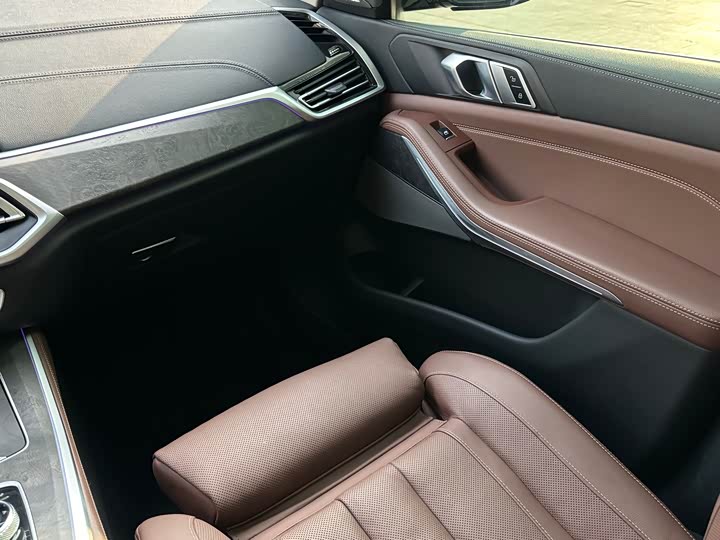 Фото 21 - BMW X5