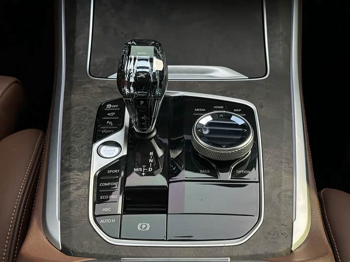 Фото 23 - BMW X5