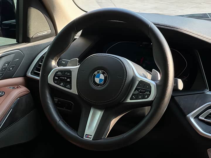 Фото 24 - BMW X5