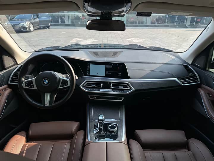 Фото 25 - BMW X5