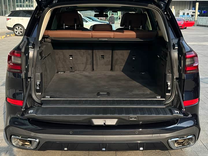 Фото 35 - BMW X5