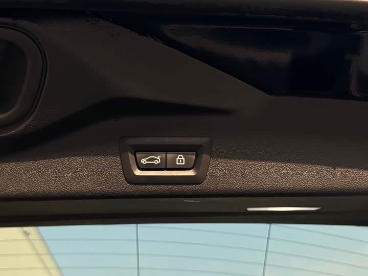 Фото 37 - BMW X5