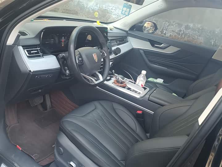 Фото 9 - Hongqi HS5