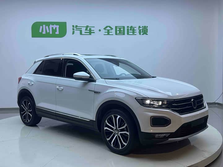 Фото 3 - Volkswagen T-Roc