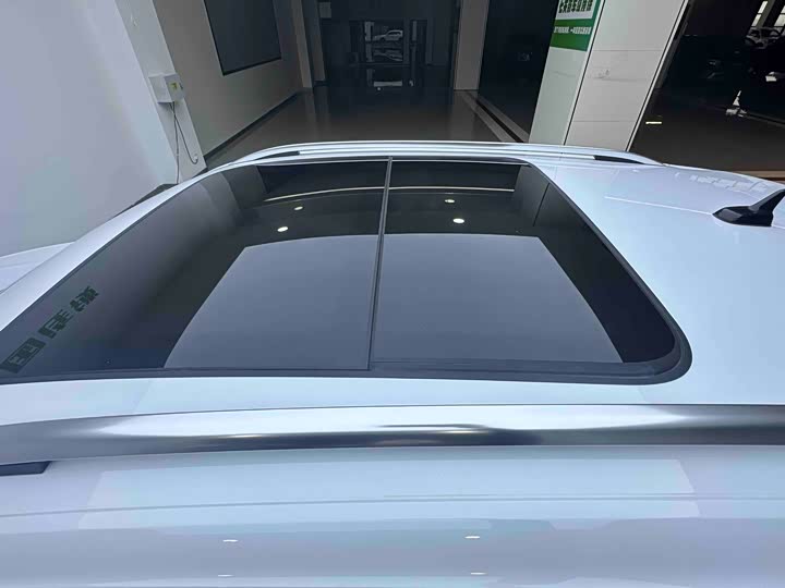 Фото 8 - Volkswagen T-Roc