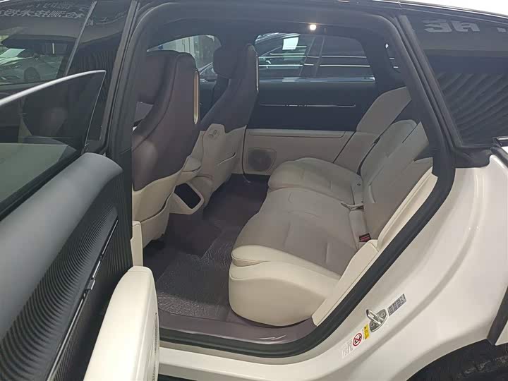 Фото 17 - Avatr 12