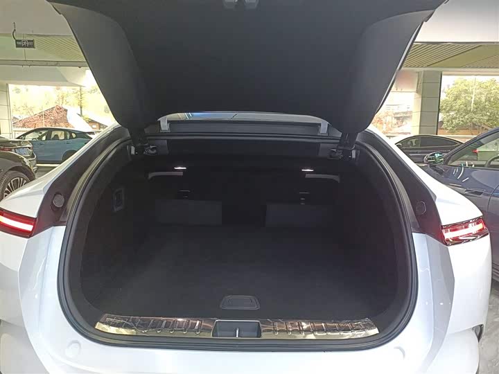 Фото 19 - Avatr 12