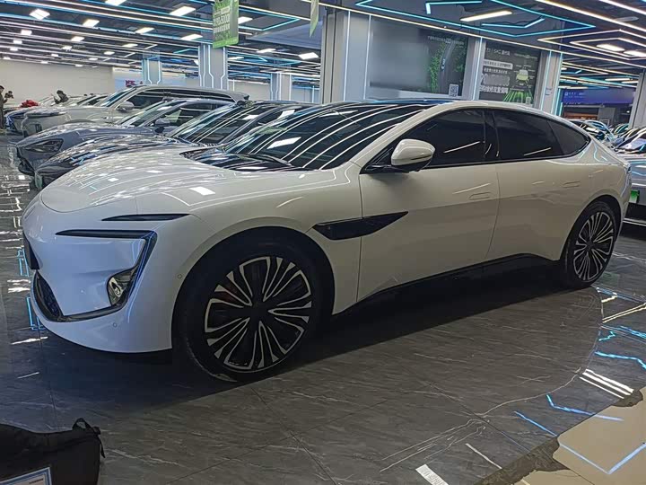 Фото 5 - Avatr 12