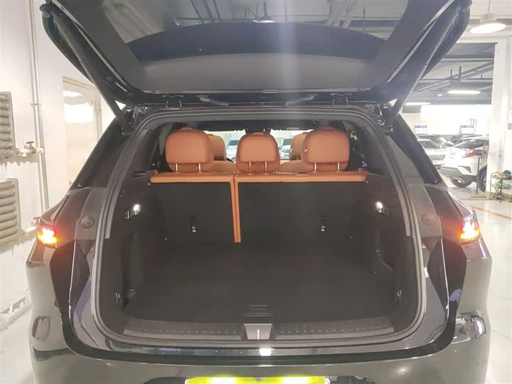 Фото 18 - LiXiang L6