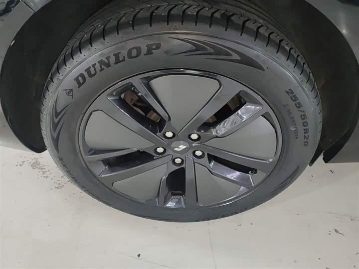 Фото 25 - LiXiang L6