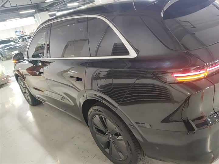 Фото 5 - LiXiang L6