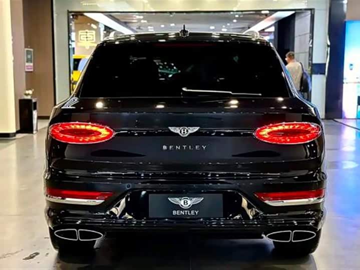 Фото 4 - Bentley Bentayga