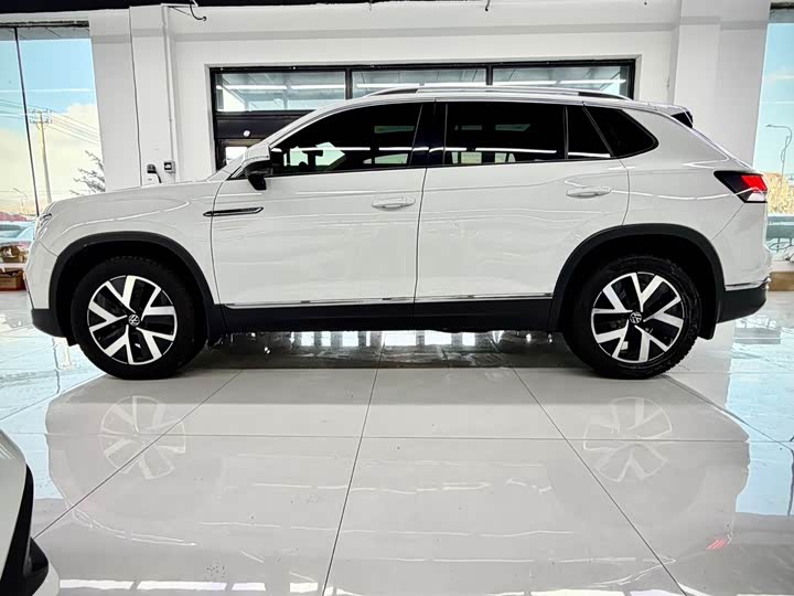 Фото 3 - Volkswagen Tayron