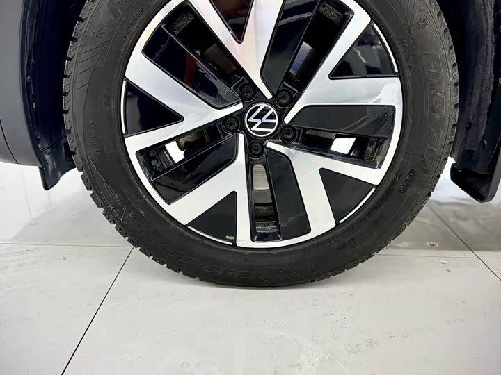 Фото 9 - Volkswagen Tayron