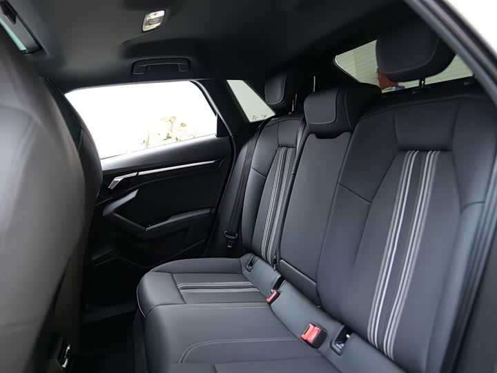 Фото 12 - Audi A3