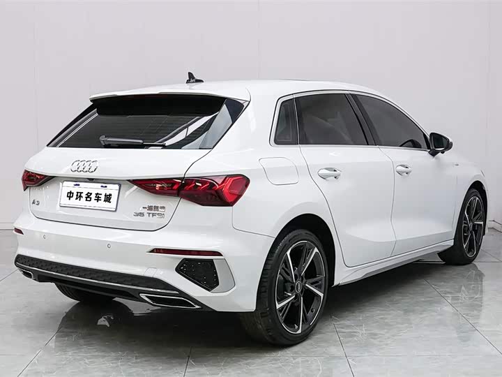 Фото 18 - Audi A3