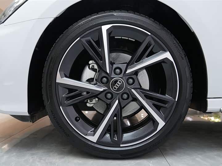 Фото 5 - Audi A3