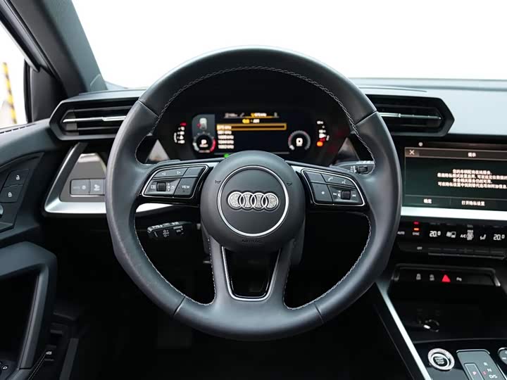 Фото 8 - Audi A3