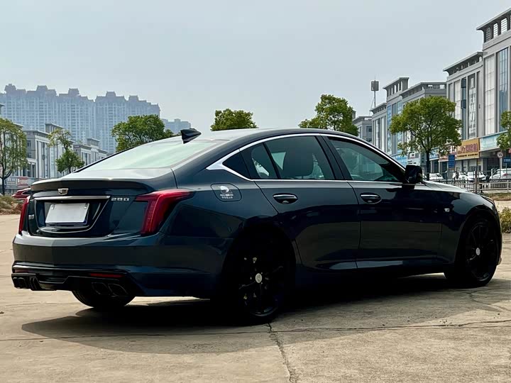 Фото 16 - Cadillac CT5