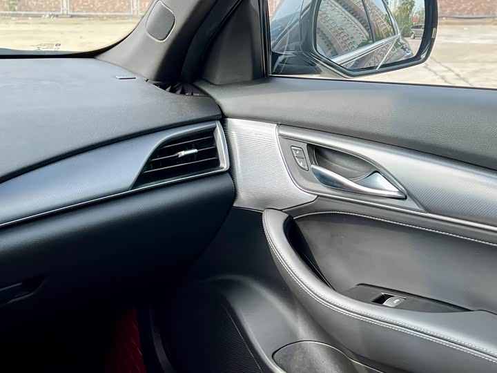 Фото 7 - Cadillac CT5