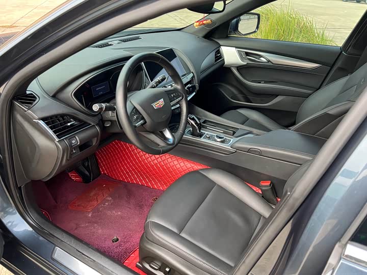 Фото 9 - Cadillac CT5