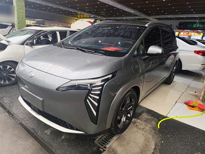 Фото 2 - GAC Aion Y