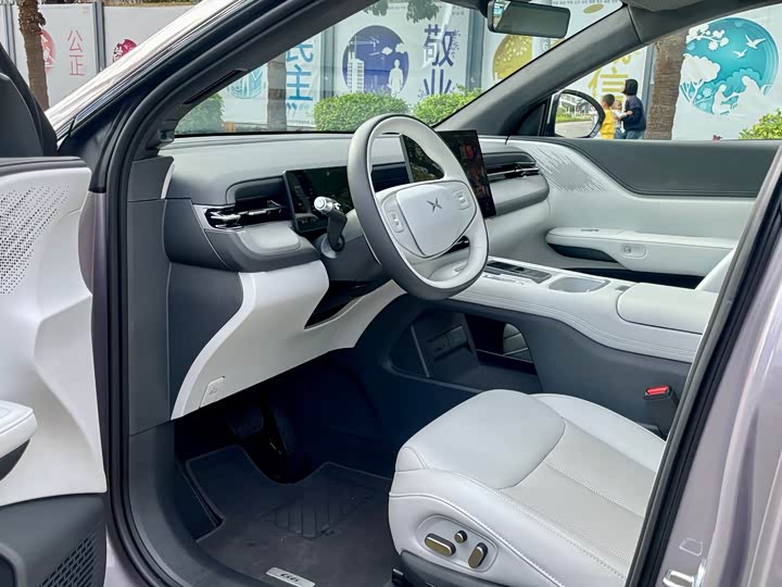 Фото 8 - XPeng G6