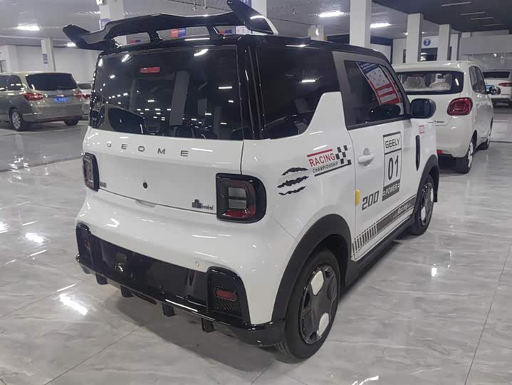 Фото 3 - Geely Galaxy Panda Mini