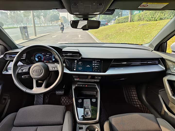 Фото 10 - Audi A3