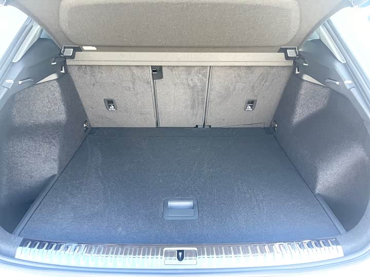 Фото 15 - Audi Q3