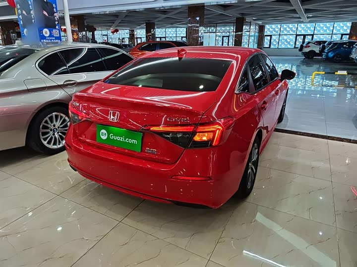 Фото 7 - Honda Civic