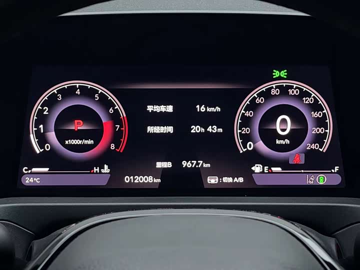 Фото 14 - Honda Accord