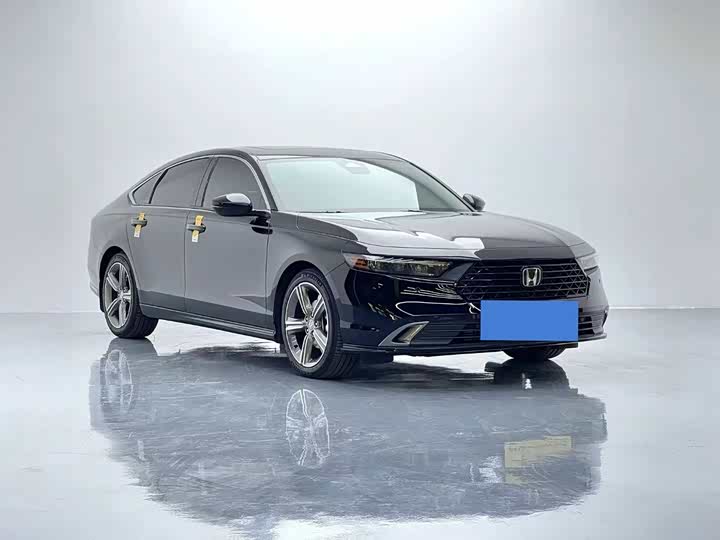 Фото 3 - Honda Accord