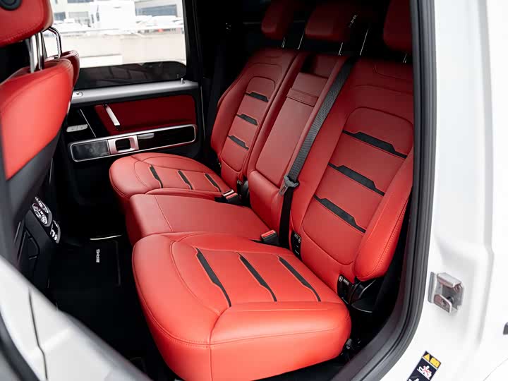 Фото 8 - Mercedes-Benz G-Class AMG