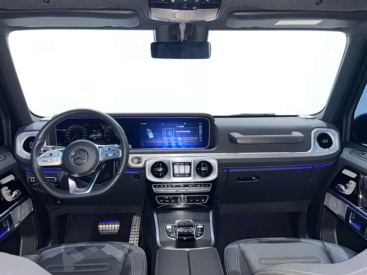 Фото 12 - Mercedes-Benz G-Class