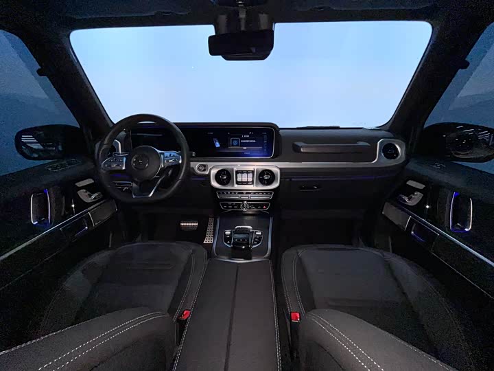 Фото 13 - Mercedes-Benz G-Class