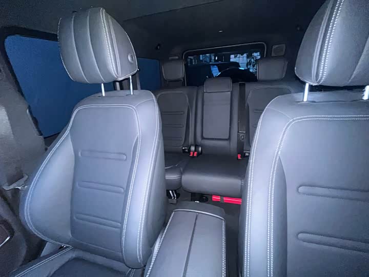 Фото 16 - Mercedes-Benz G-Class