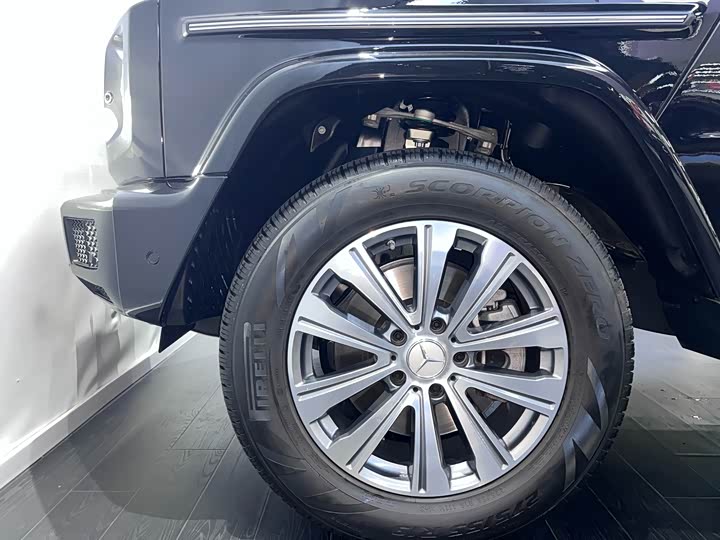 Фото 3 - Mercedes-Benz G-Class