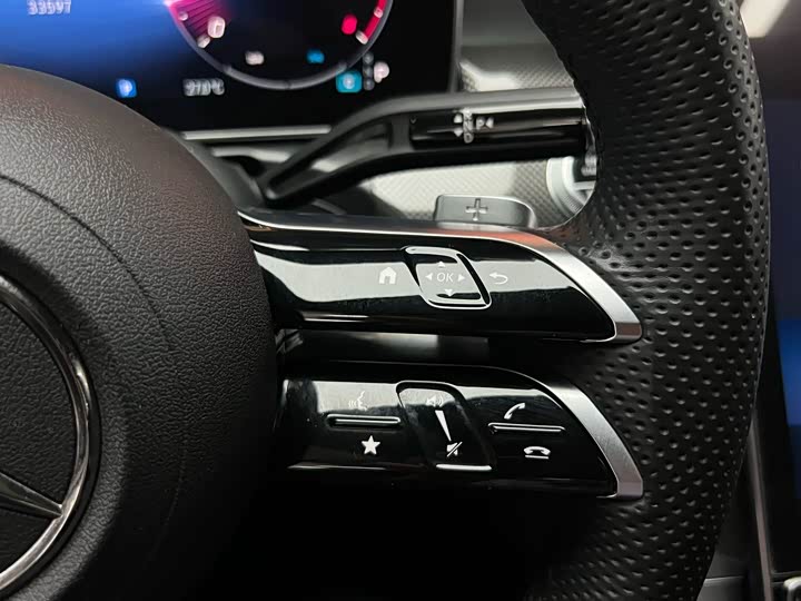 Фото 20 - Mercedes-Benz C-Class