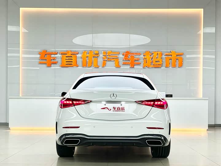 Фото 6 - Mercedes-Benz C-Class